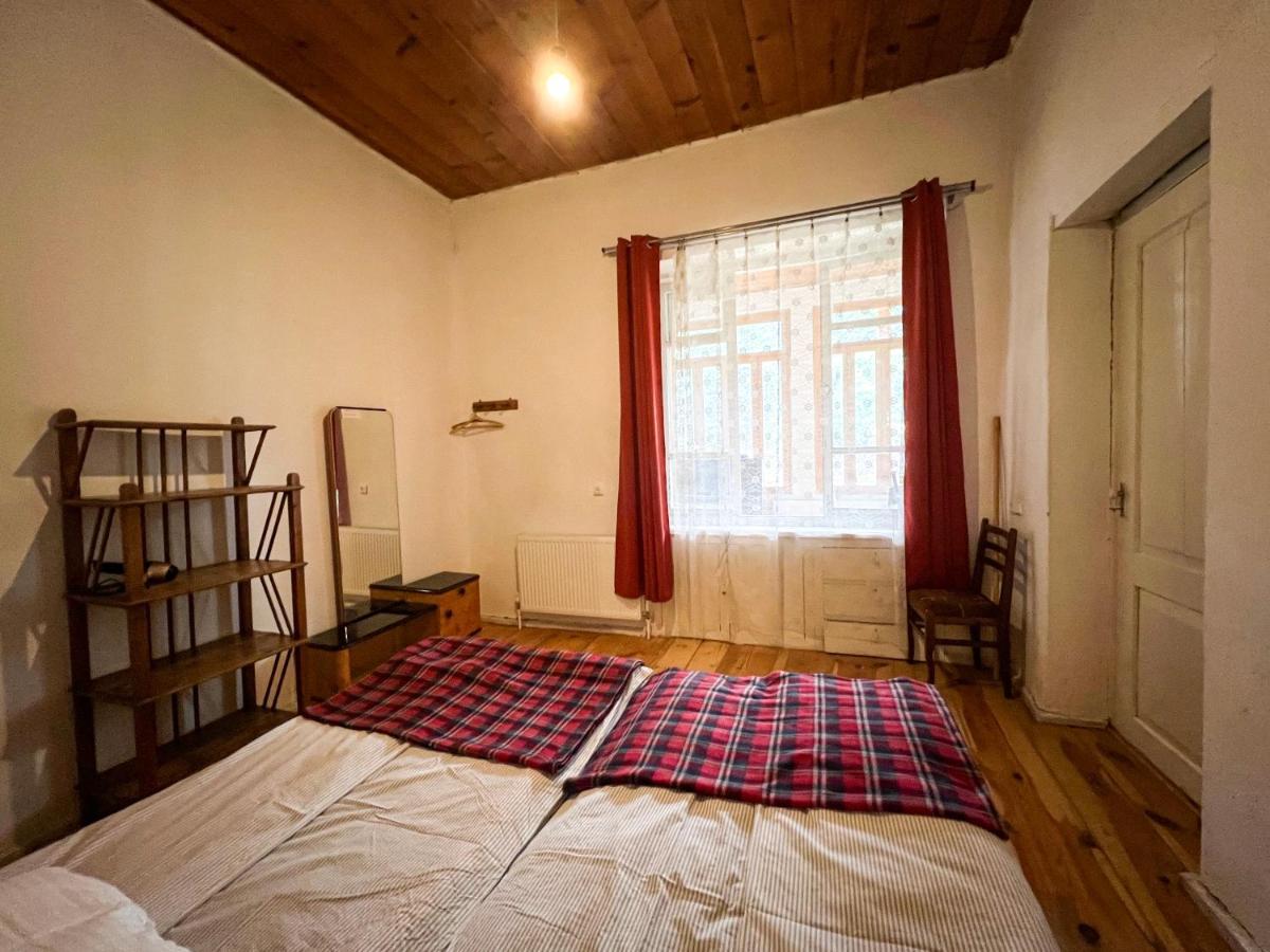 Guest House Svan-Ski Mestia Kültér fotó