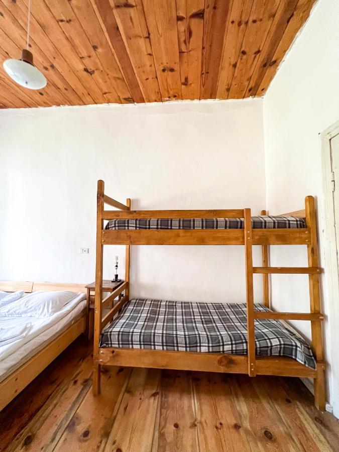 Guest House Svan-Ski Mestia Kültér fotó