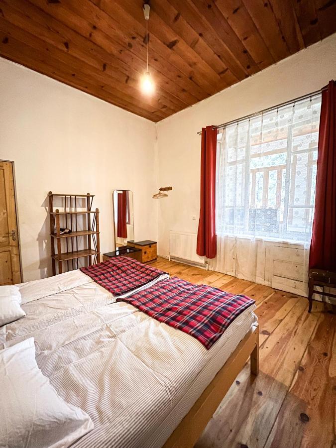 Guest House Svan-Ski Mestia Kültér fotó